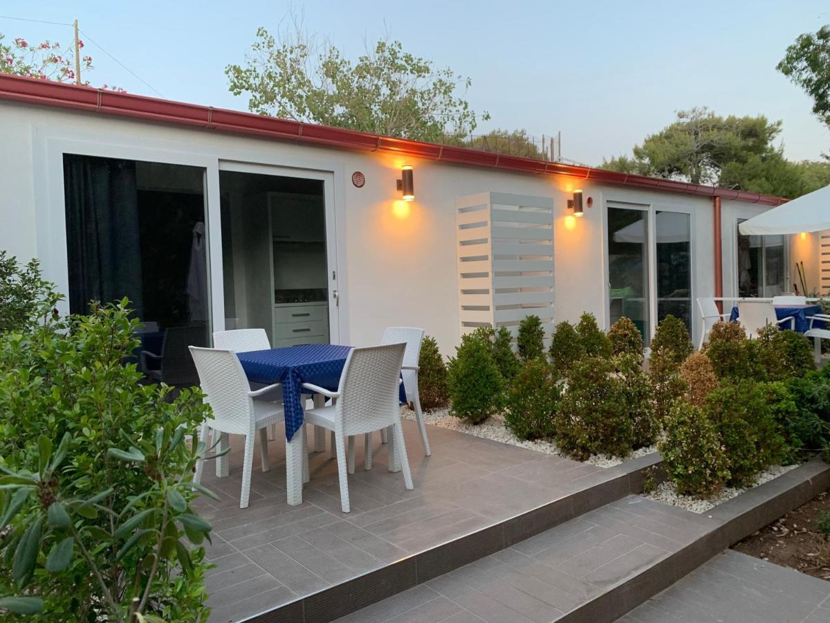 Camping Village Baia Falcone ヴィエステ エクステリア 写真