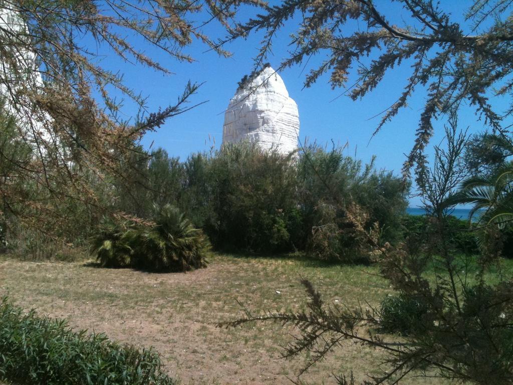 Camping Village Baia Falcone ヴィエステ エクステリア 写真