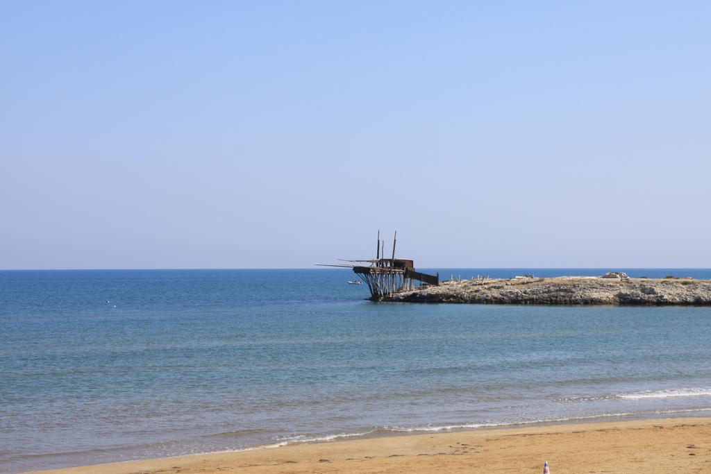 Camping Village Baia Falcone ヴィエステ エクステリア 写真